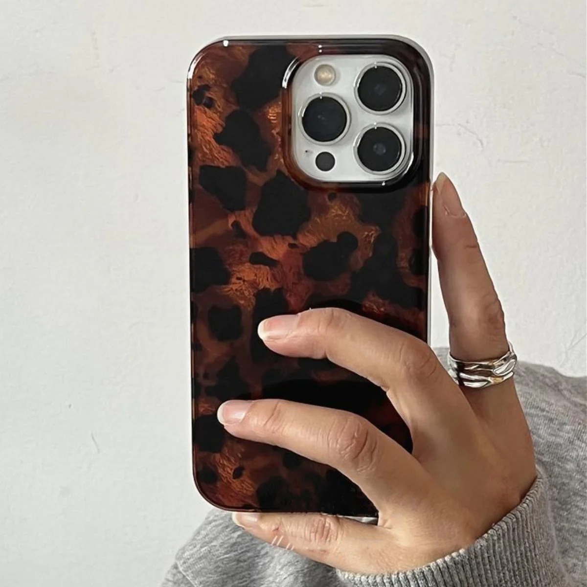 Phone Accessories Kiosk - Funda de Teléfono con Textura Retro